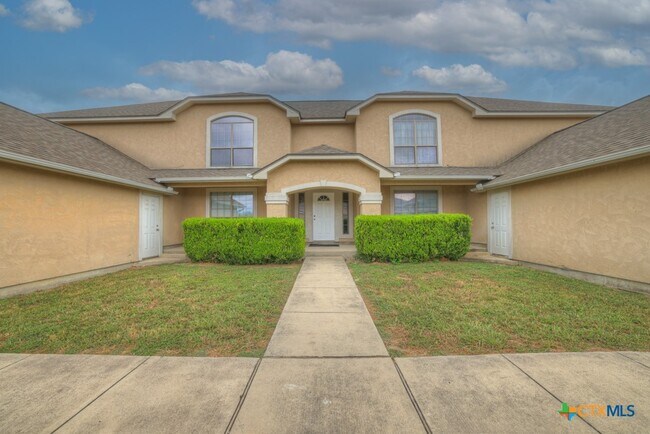 Building Photo - 3111 Douglas Fir Dr