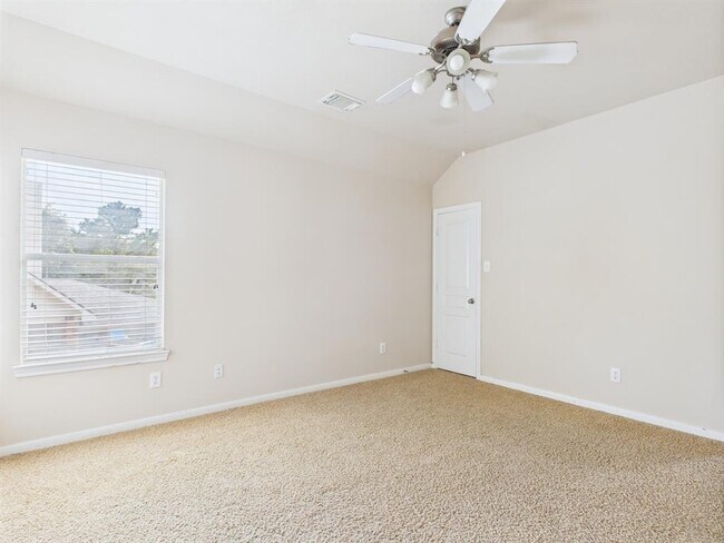 Building Photo - 26306 Shady Walk Ln