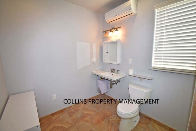 Building Photo - 154 Scotia Pines Cir