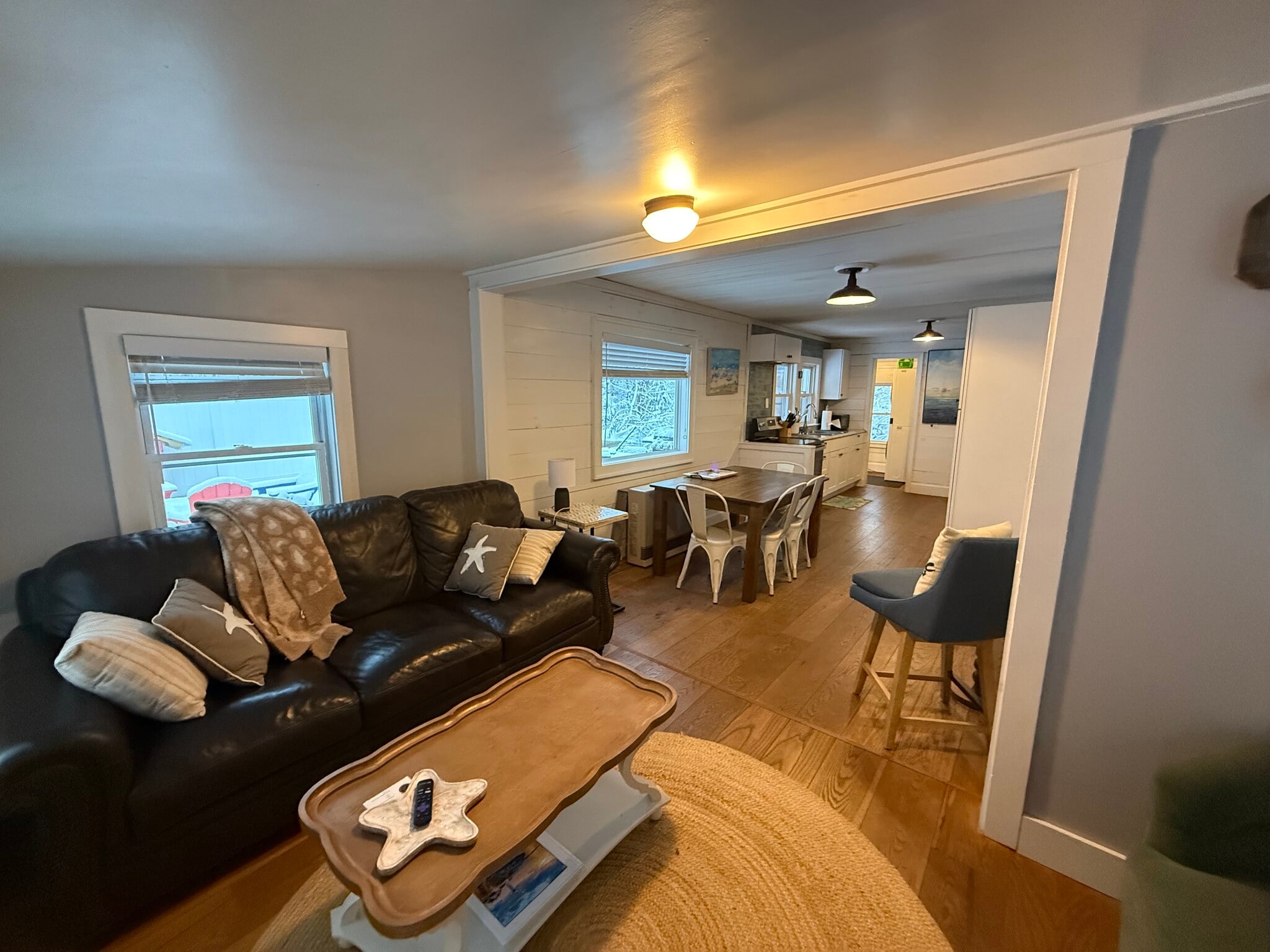 Building Photo - 19 Ferry Ln