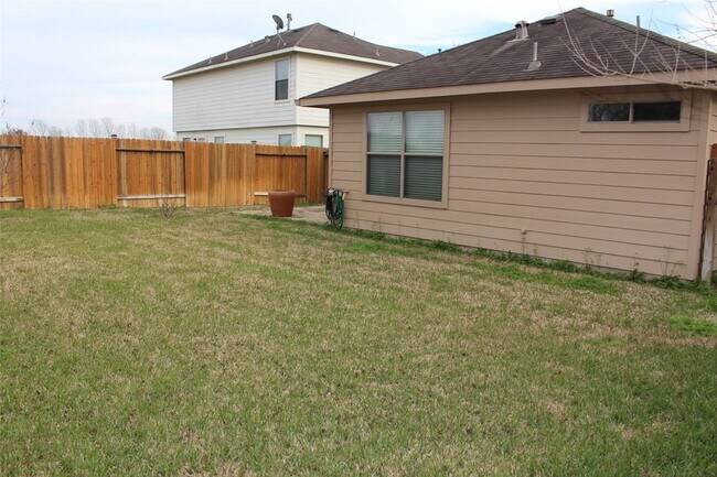 Building Photo - 20410 Shiloh Mist Ln