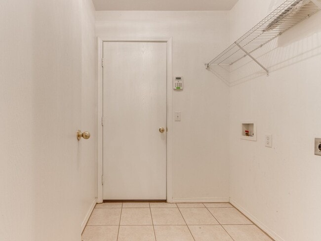 Building Photo - Charming 3 Bed, 2 Bath Home for Rent in Norman!