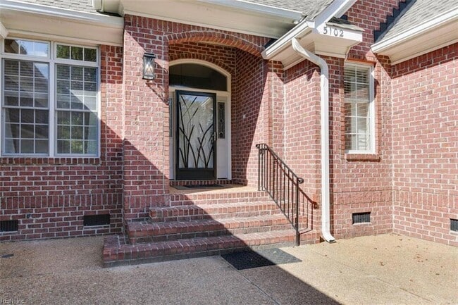 Building Photo - 5102 Waterford Pl