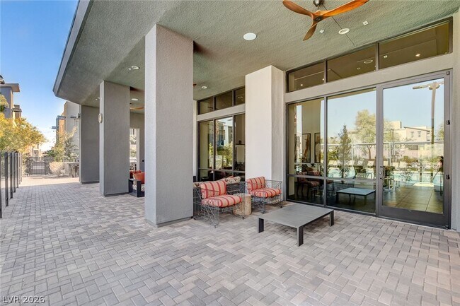 Building Photo - 11401 Gravitation Dr