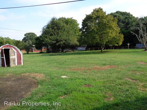 Building Photo - 3 br, 1.5 bath House - 224 Yorktown Rd