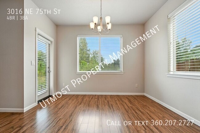 Building Photo - 3016 NE 75th St
