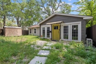 Building Photo - 3909 Willbert Rd