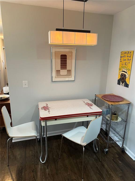 Building Photo - 2573 Crestdale Cir SE