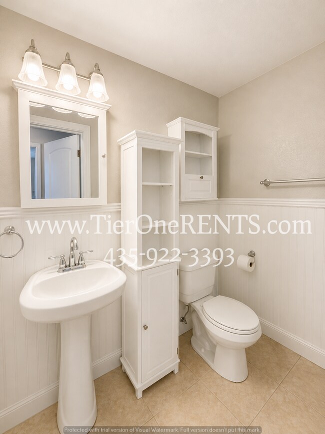 Building Photo - This property offers a NO DEPOSIT option available for qualified renters!