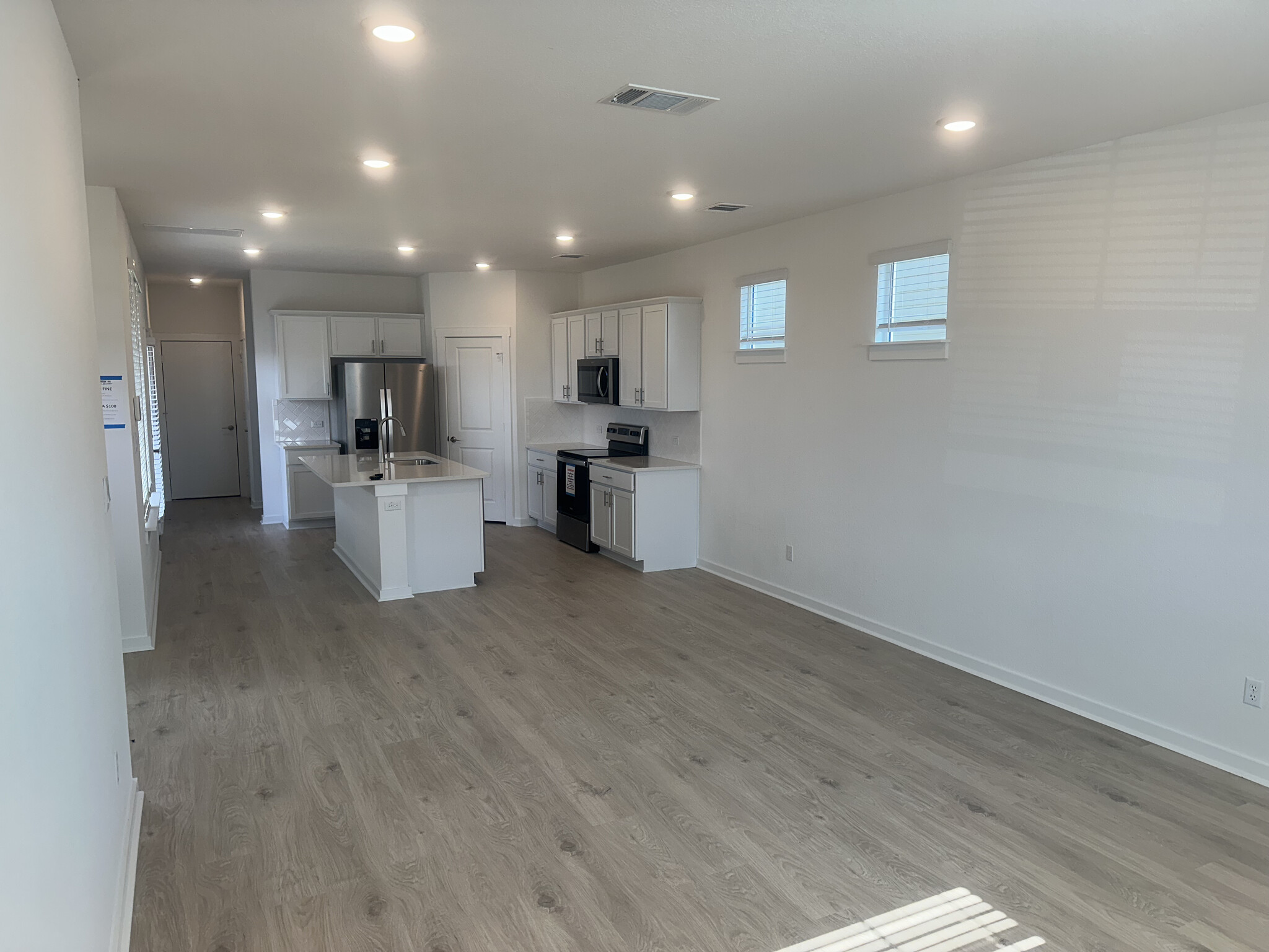 Living room and kitchen - 2539 Rose Archer Ln