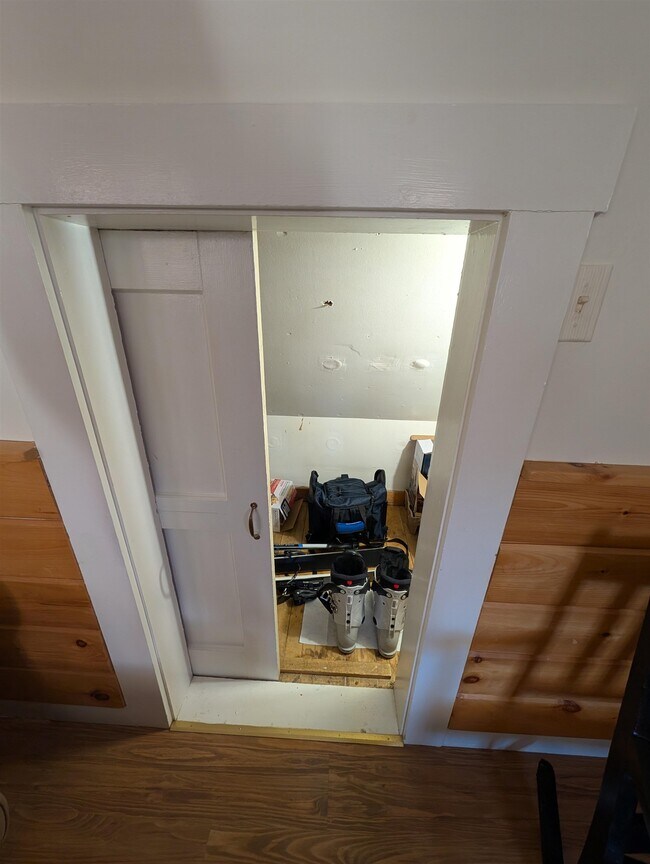 Building Photo - 73 Highland St