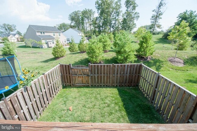 Building Photo - 5813 Whiterose Way