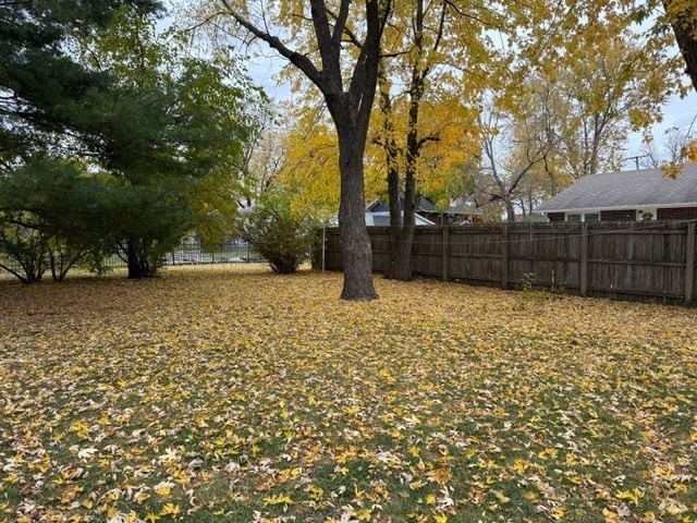 Building Photo - 220 May St