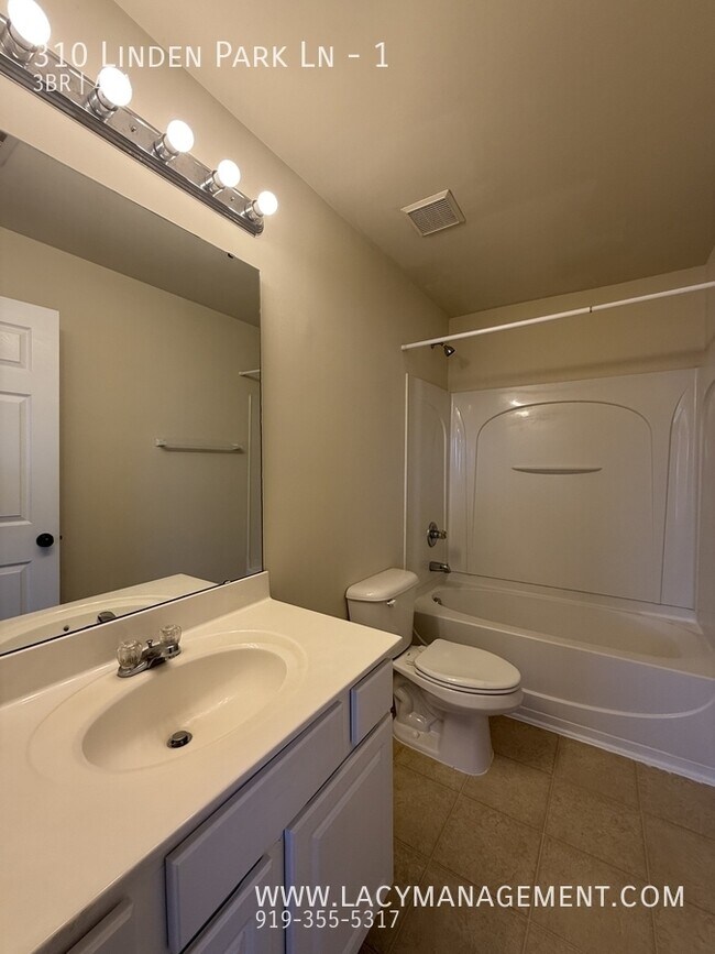 Building Photo - 310 Linden Park Ln