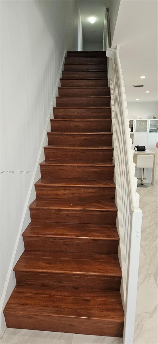 Building Photo - 1844 Salerno Cir