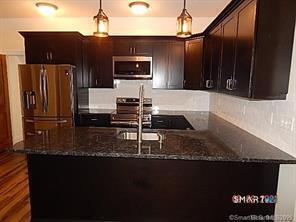 Building Photo - 55 Oakridge St