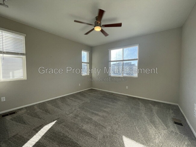 Building Photo - 9661 Truckee St