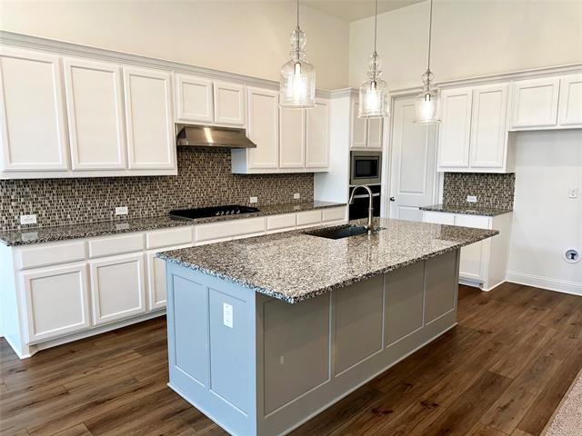 Building Photo - 4320 Glen Rose St