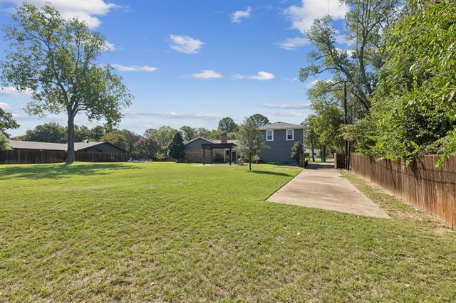 Building Photo - 1006 Spanish Trail