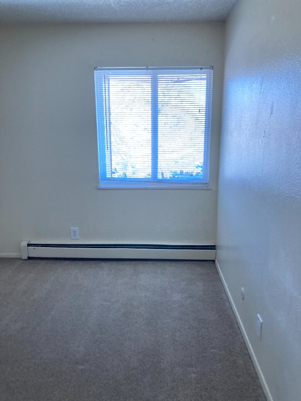 Building Photo - 70 Douglas Ln