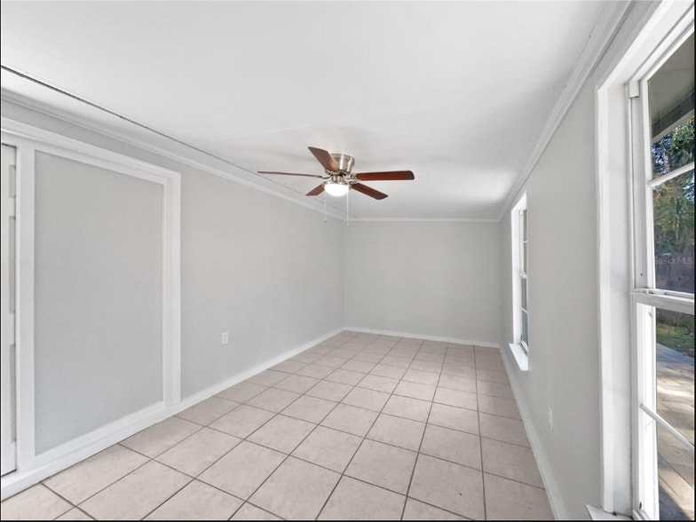 Building Photo - 831 Haulover Dr