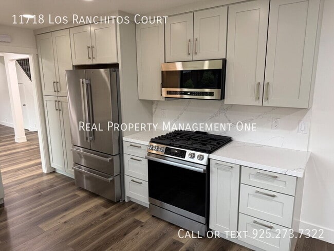 Building Photo - 11718 Los Ranchitos Ct