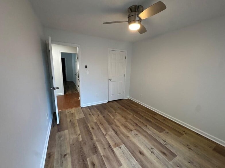 Building Photo - 1925 Heatherton Rd