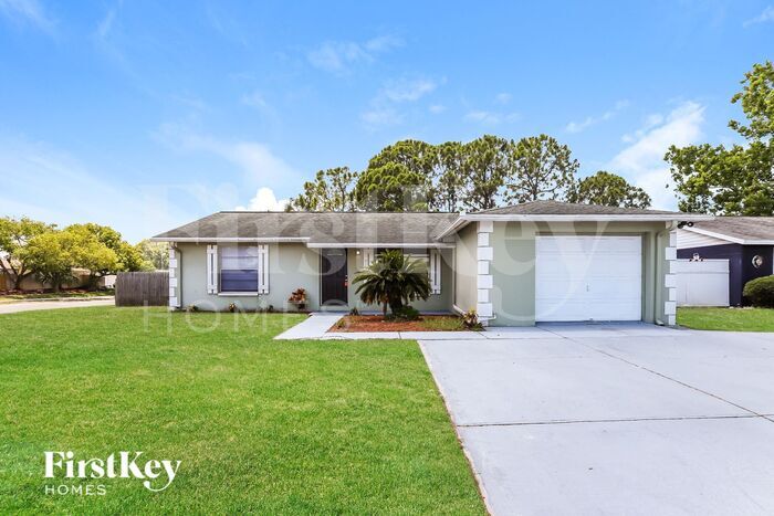 Primary Photo - 7100 Sandalwood Dr