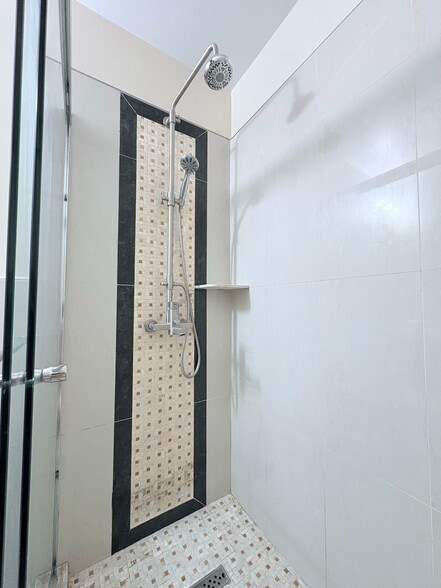 Building Photo - 109 Hillcrest Dr