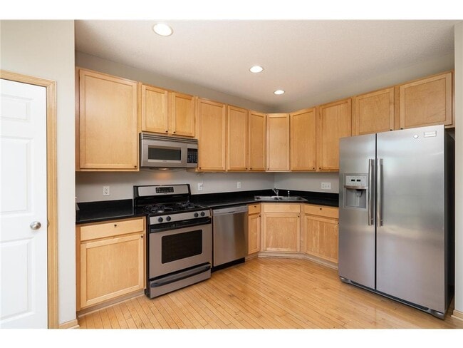 Building Photo - 15577 Junegrass Ln