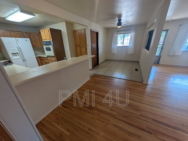 Building Photo - 2729 Chama St NE