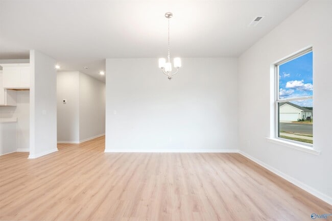 Building Photo - 14441 Mountain Strm Dr