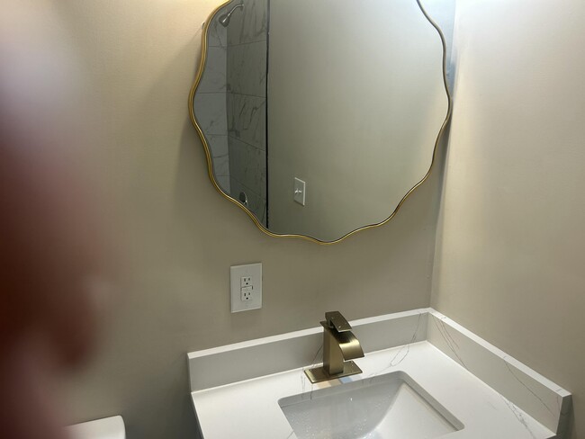 Building Photo - 104 Colby Hls Dr