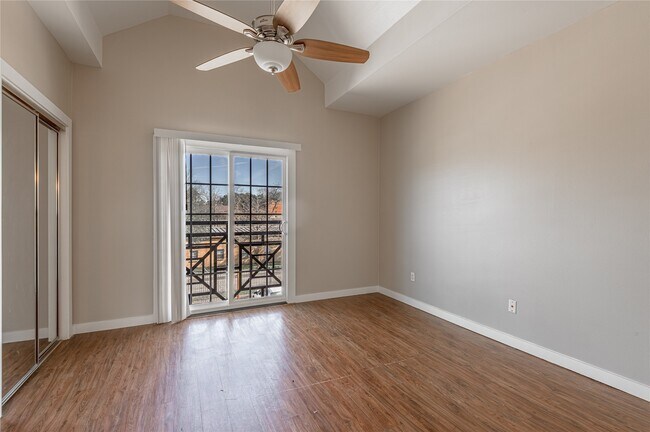 Building Photo - 1616 Avenue N