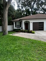 Building Photo - 312 Poinsetta Dr