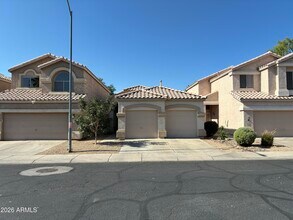 Building Photo - 1319 W Escuda Rd