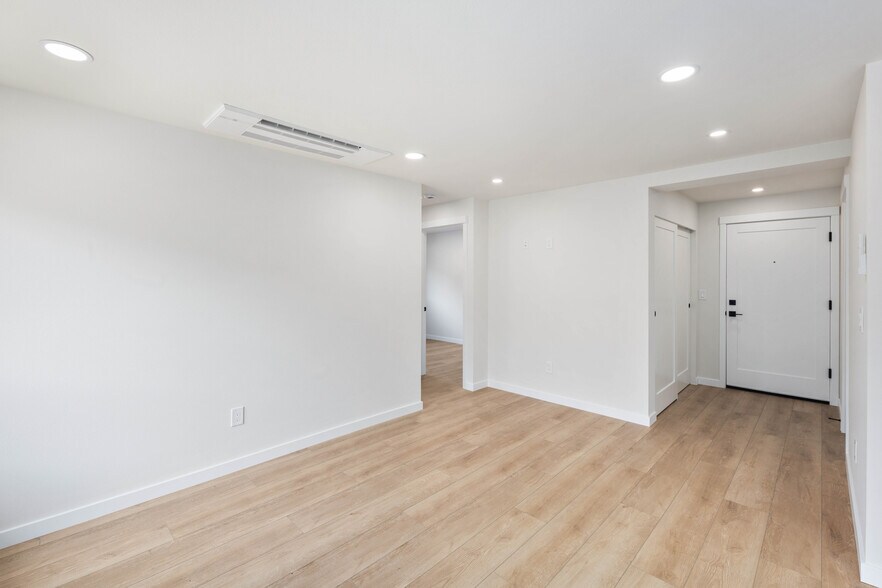 Building Photo - 2201 NW 64th St