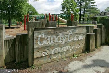 Building Photo - 8205 Grubb Rd