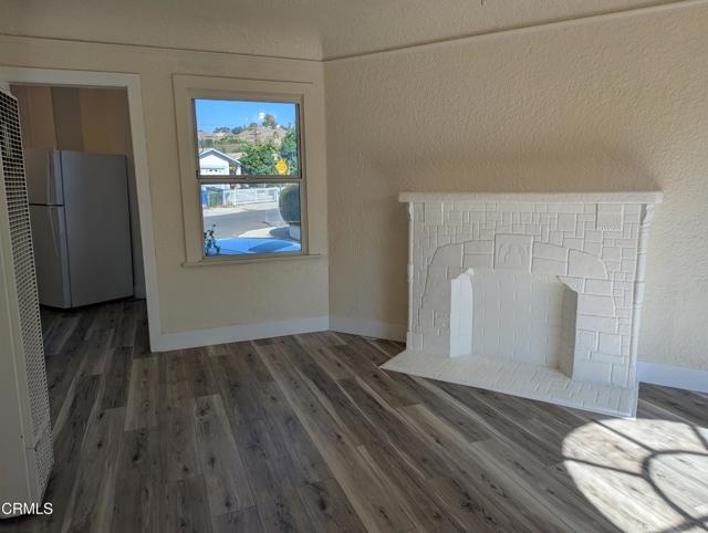 Building Photo - 205 W Ave 26