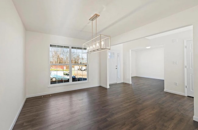 Building Photo - 108 Wholesome Wy