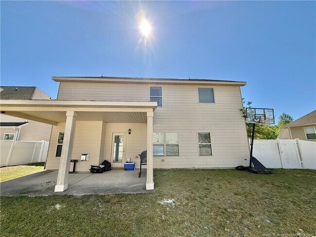 Building Photo - 642 Regimental Dr