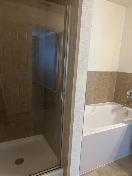 Building Photo - 2984 Peyton Brook Dr