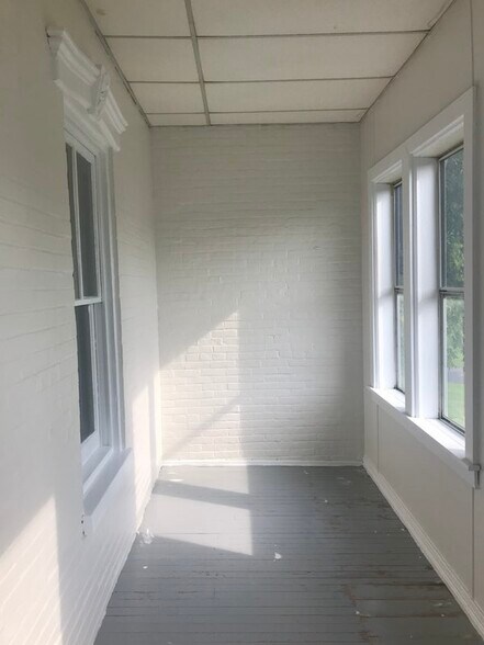 Building Photo - 1353 Irish Creek Rd