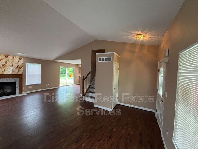 Building Photo - 17 Ambergreen Ct