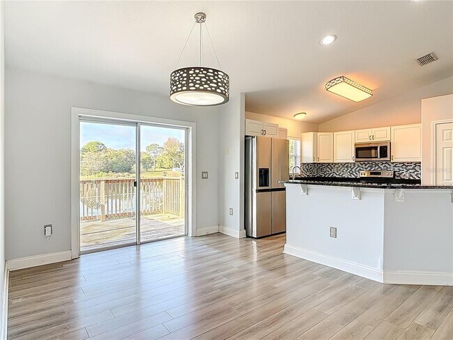 Building Photo - 1254 Briarwood Ave