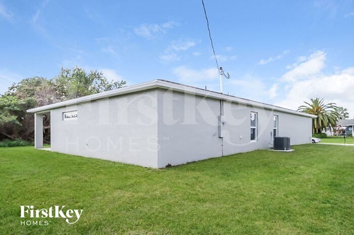 Building Photo - 2661 SW Eastman St
