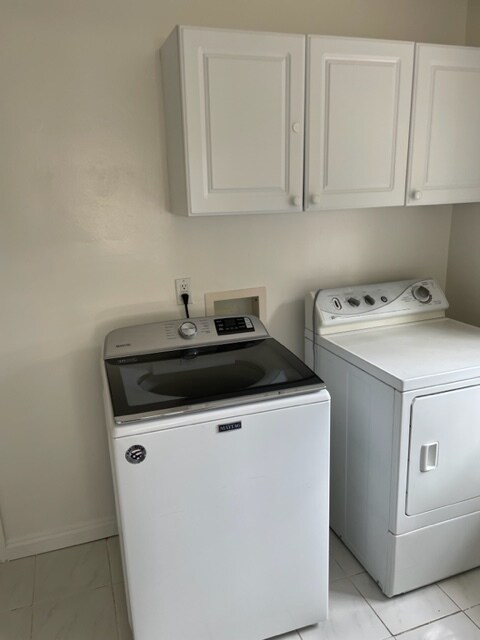 Building Photo - 1312 Kipling Ct