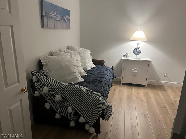 Building Photo - 2140 Arielle Dr