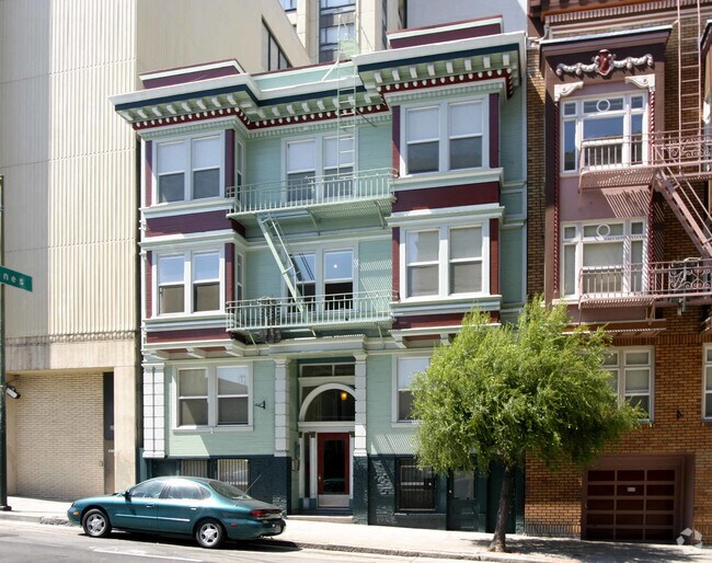 Building Photo - 1060 Pine