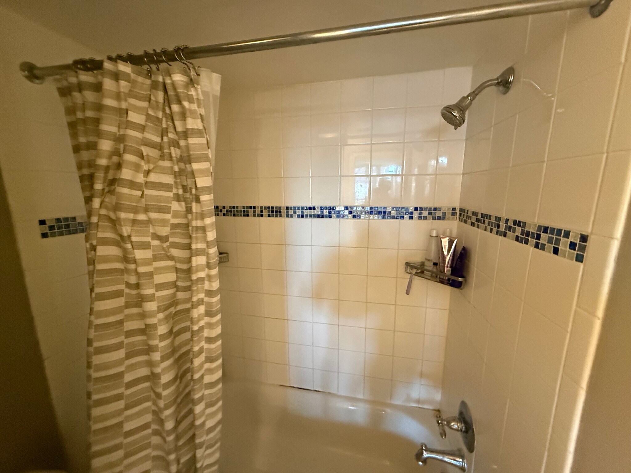 Building Photo - 1700 17th St NW